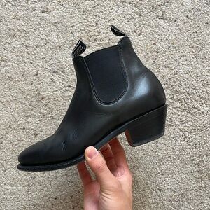 R.M. Williams Adelaide Mid-Heel Chelsea Boot SIZE 6E